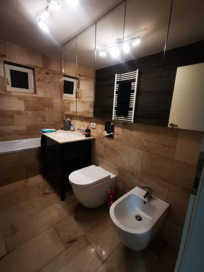 Luxury Apartment. 10 Minutes Taxi Ride To Center * Timişoara